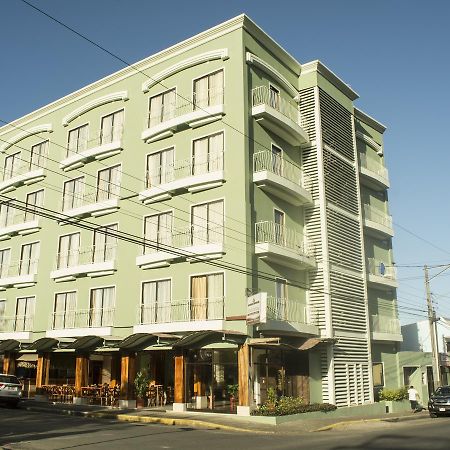 Hotel La Fortuna Екстер'єр фото