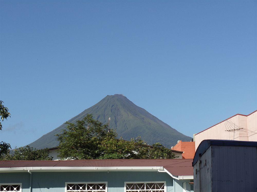 Hotel La Fortuna Екстер'єр фото