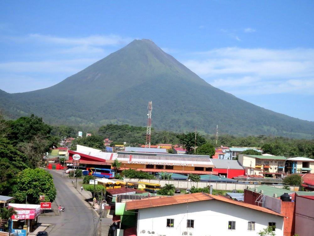 Hotel La Fortuna Екстер'єр фото
