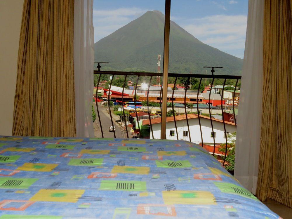Hotel La Fortuna Екстер'єр фото