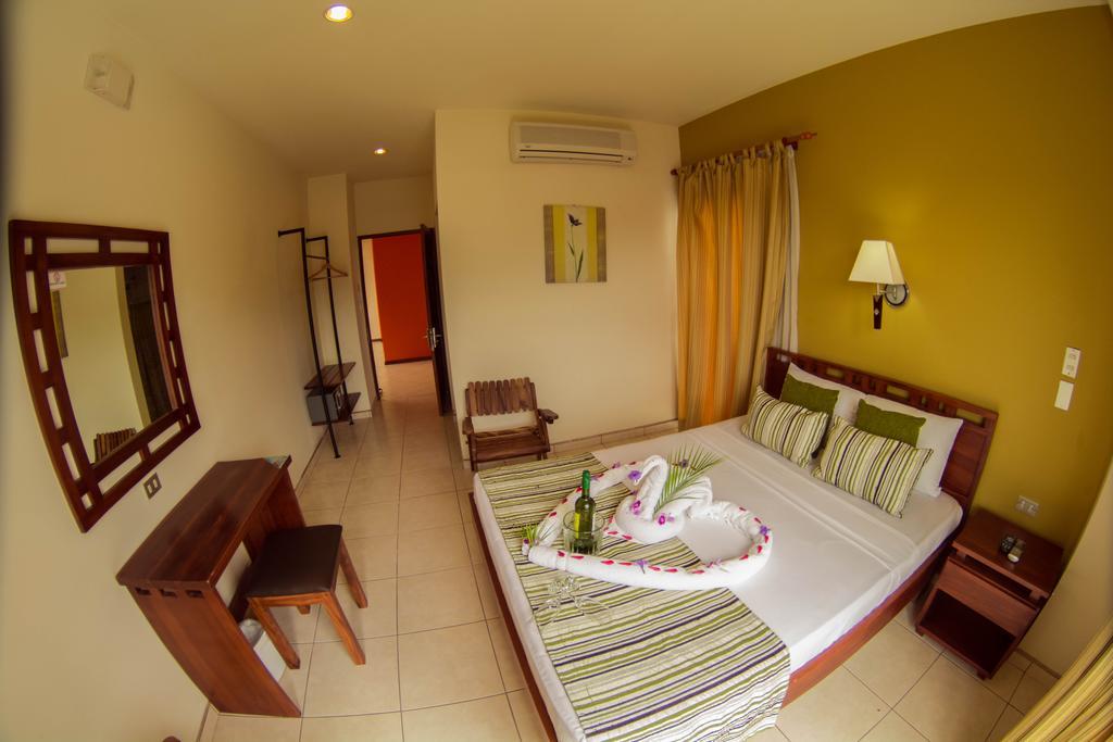 Hotel La Fortuna Екстер'єр фото
